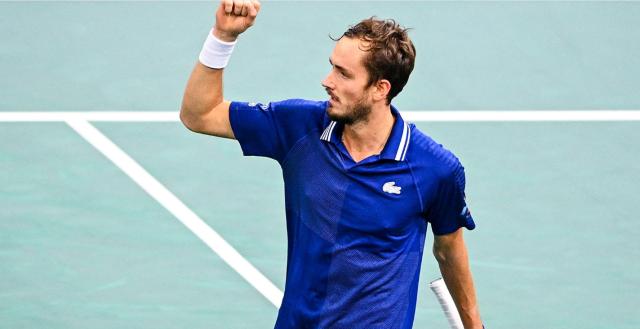 九游入口-梅德维德夫四连胜兹维列夫 欲阻德约大师赛创纪录